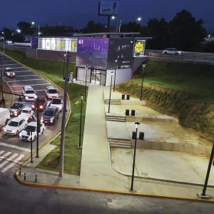 Moderna estación Cuautlancingo de la Línea 4 BRT Puebla, diseñada para una movilidad eficiente.