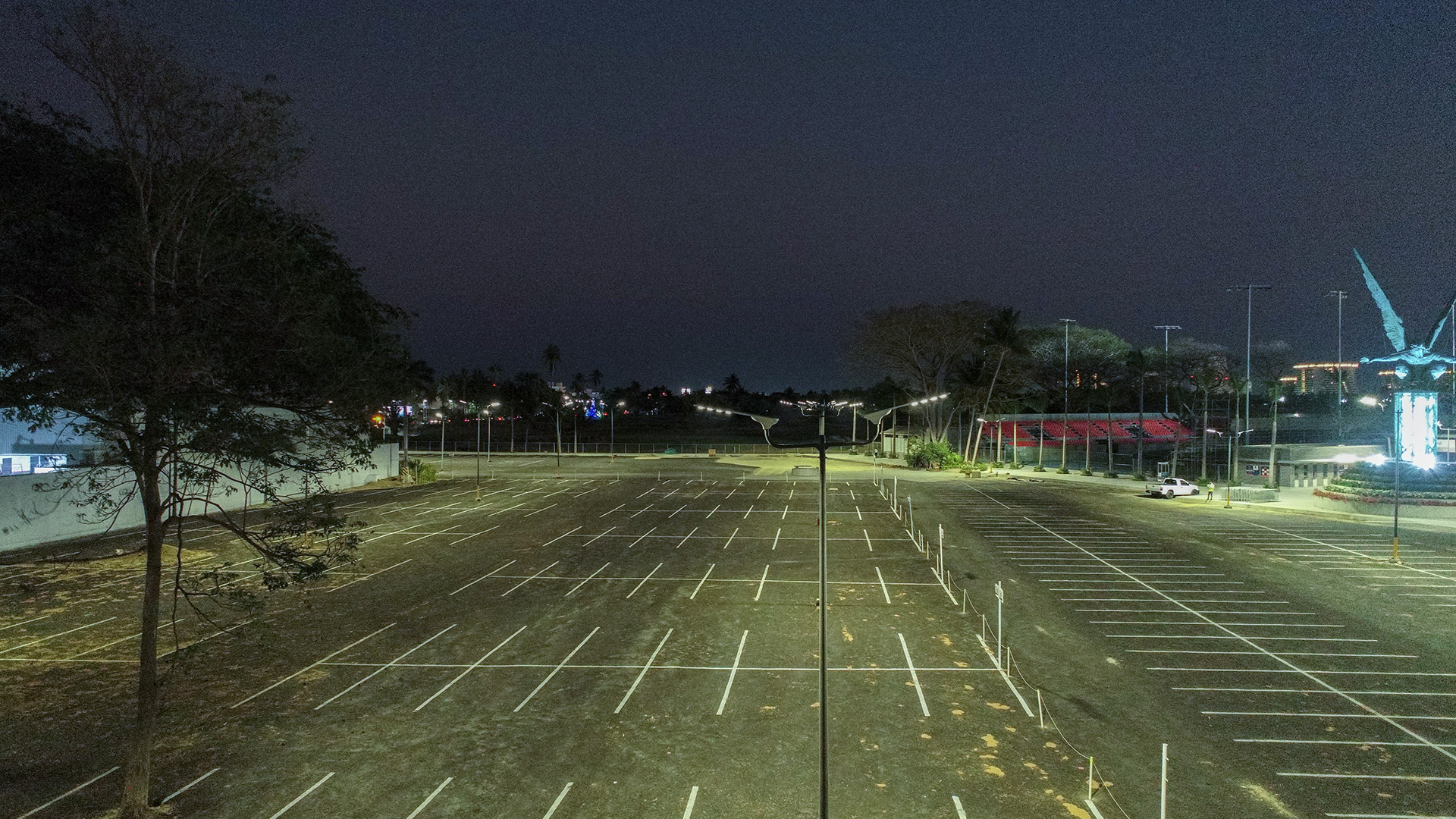 Arena GNP alumbrado sustentable