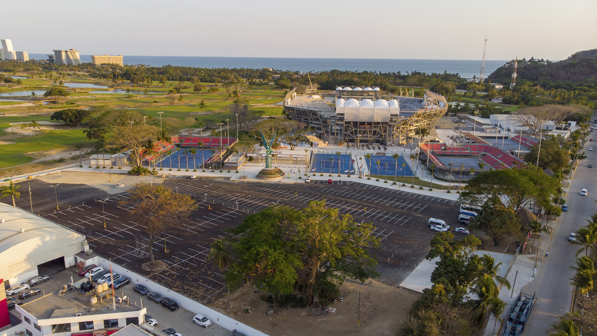 Arena GNP alumbrado sustentable