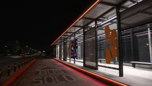 Paradero Cuautlancingo Línea 4 BRT Puebla, iluminación social