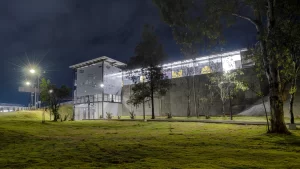 Moderna estación Forjadores de la Línea 4 BRT Puebla, diseñada para una movilidad eficiente.
