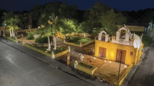 Iluminación Arquitectónica en Parque de los Cañones Izamal